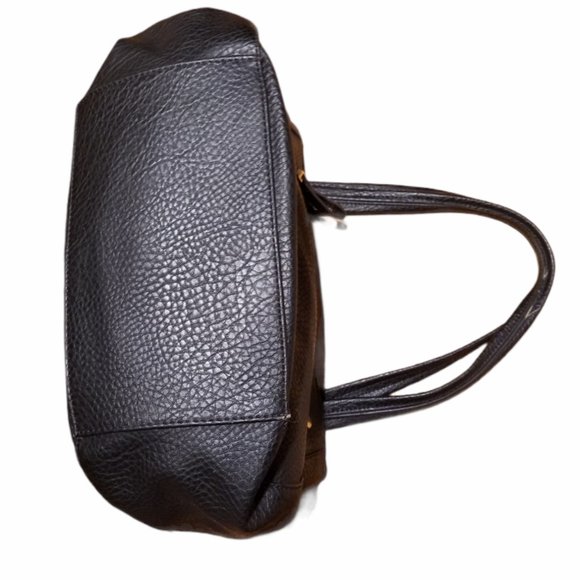 GUSSACI Black Pebbled Leather Purse in EUC - Picture 2 of 9